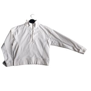 Paper Label Cropped Half Zip up Sweater size Small in white